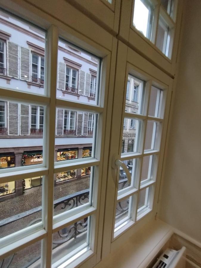 Charmant App Grand'Rue Vieille Ville Strasbourg Exterior photo